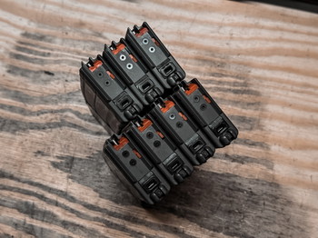 Imagen 2 de VFC V3 Gray Stanag M4 GBB Magazine (7)