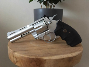 Image for KWC Model 357 Revolver co2 4 inch