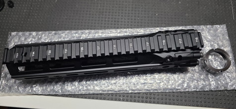 Afbeelding van MK18 9.5" RIS III M-LOCK