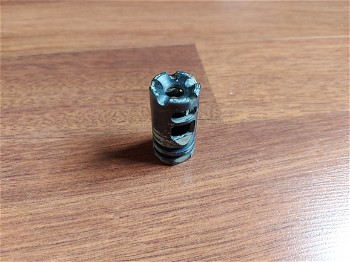 Image 2 for M4 flash hider 14mm ccw