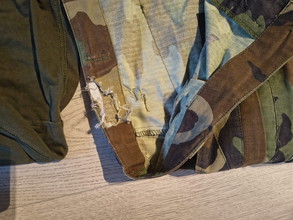 Bild für Invader Gear M81 Woodland broek en combatshirt in maat L