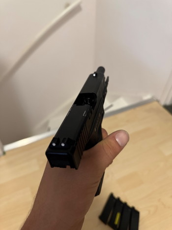 Image 3 for Glock 19 umarex 4lekvrije mags incl extras