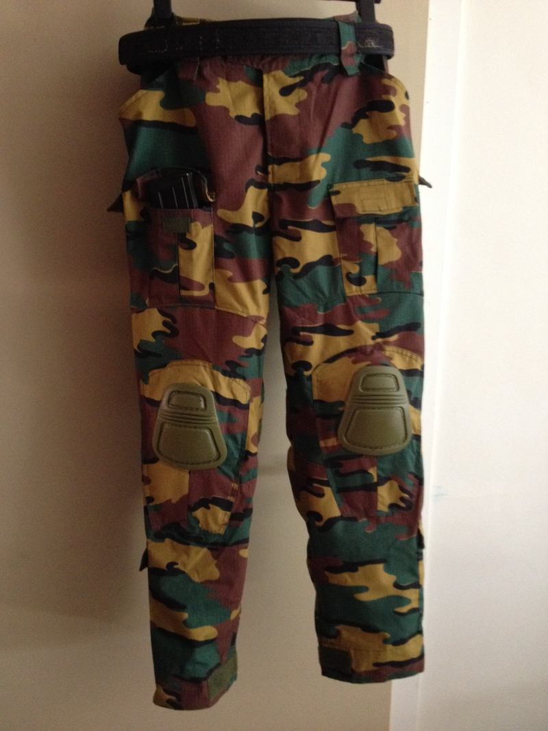Image 1 for Combat pants in ABL camo Size L