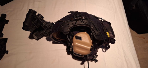 Image pour FMA EXF HELMET V2 (TEAM WENDY CLONE) FULLY GEARED + M32 EARMOR's + DUMMY GPNVG'S