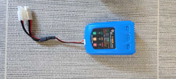 Imagen 2 de 3 Nimh batterijen + 1 NiMh oplader + 1 LiPo/LiFe/NiMh oplader