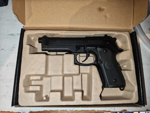 WE M9 without mag GBB képe