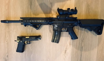 Afbeelding 2 van Specna Arms Marine env m4 (AEG) + Tokyo Marui Hi-Capa 5.1 Gold (GGB) + Koffer