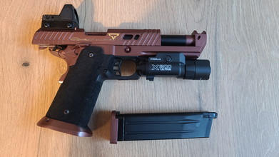 Bild für Pistole Hi-capa Sand Viper + Red Dot GBB