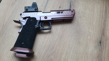Imagen 5 de Pistole Hi-capa Sand Viper + Red Dot GBB