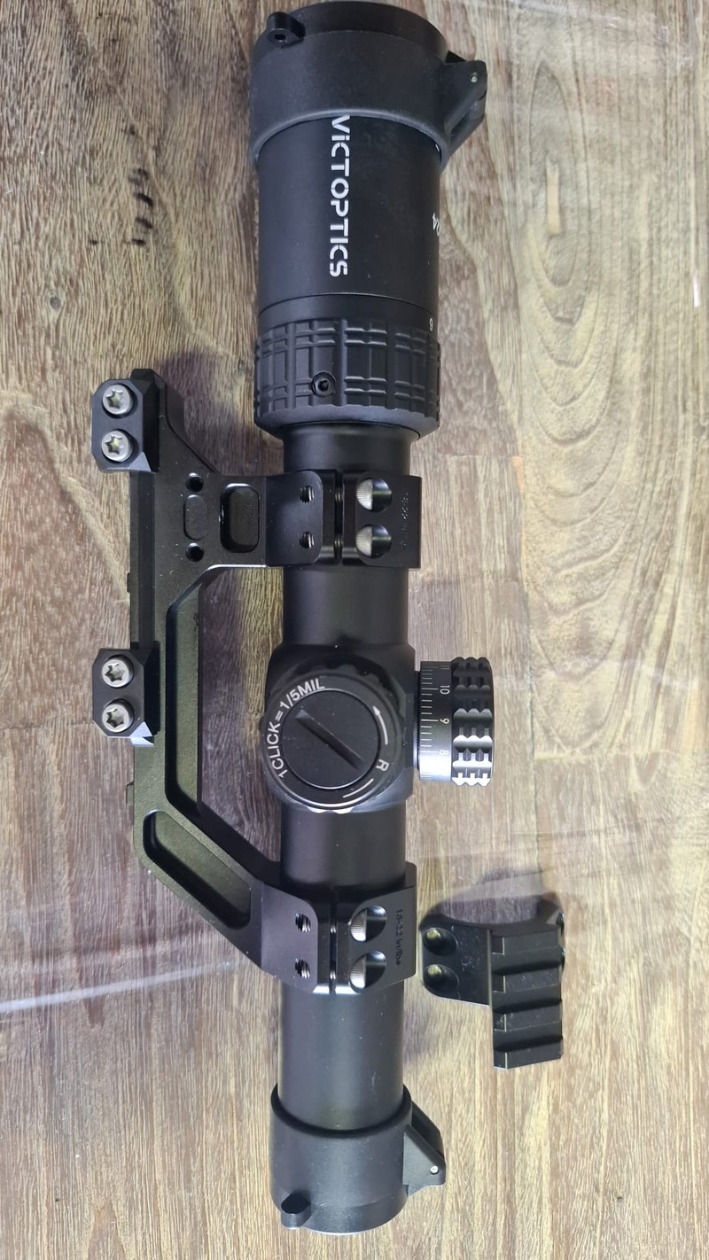 Image 1 for Victoptics LPVO 1-6x24 scope