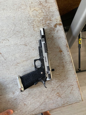 Afbeelding 5 van High capa