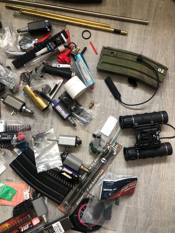 Bild 3 für Diverse gear + onderdelen