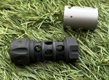 Afbeelding 3 van Atlas flashhider (replica)