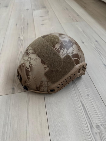 Bild 2 für Helm met camo hoes