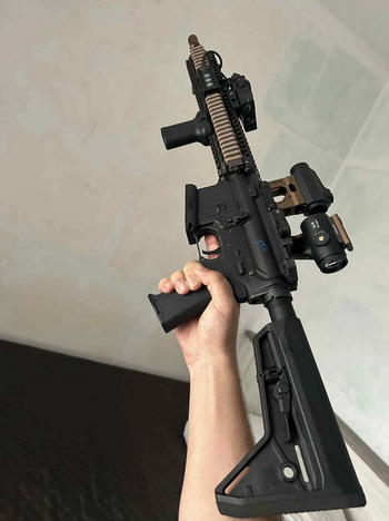Afbeelding 3 van TM M4A1 Block II FSP MWS GBBR Fully Custom + 5 Upgraded Magazines