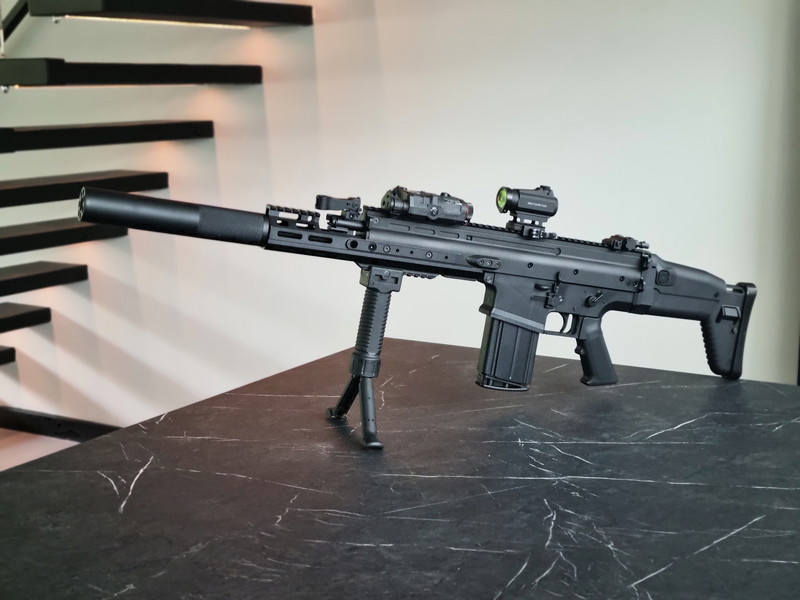 Afbeelding 1 van Zeer nette SCAR-H M-Lok (Uniek!)  AEG