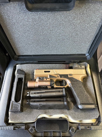 Image 3 pour Tokyo marui glock 17 MET VEEL EXTRAS