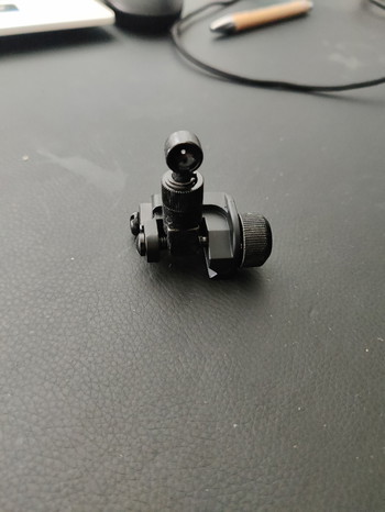 Afbeelding 3 van Iron flip up sight