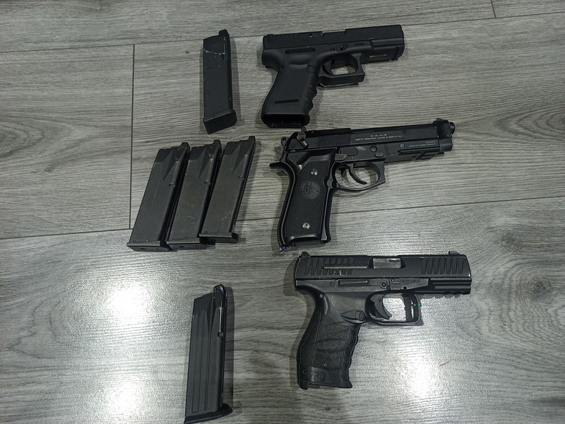 Image 1 pour 3x sidearm aangeboden. Glock 19, Walther ppq en baretta m9