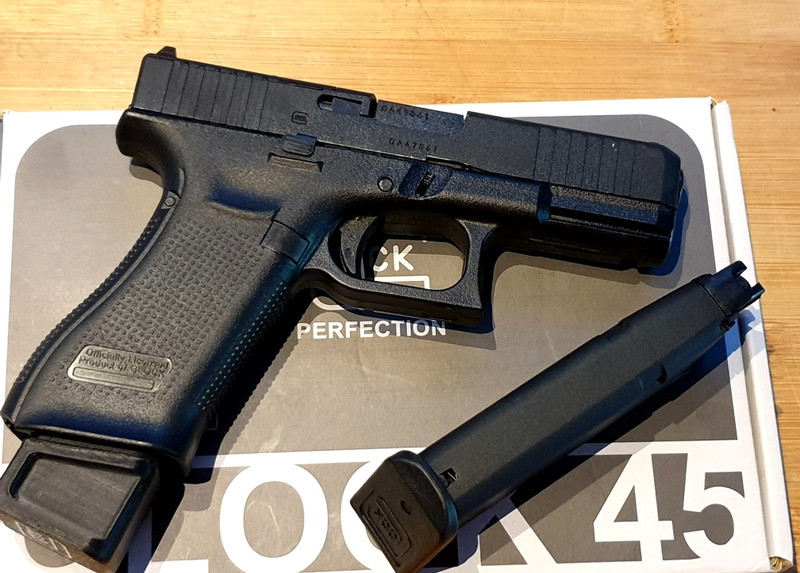 Image 1 for Glock 45 Gen5 MOS met 2 mags