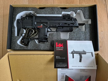 Image 2 for H&K MP7 A1 AEG Umarex incl. 5 mags en 2 batterijen