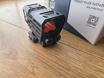 Image 3 for Vector Optics Frenzy Plus 1x31x26 Multi-Reticle