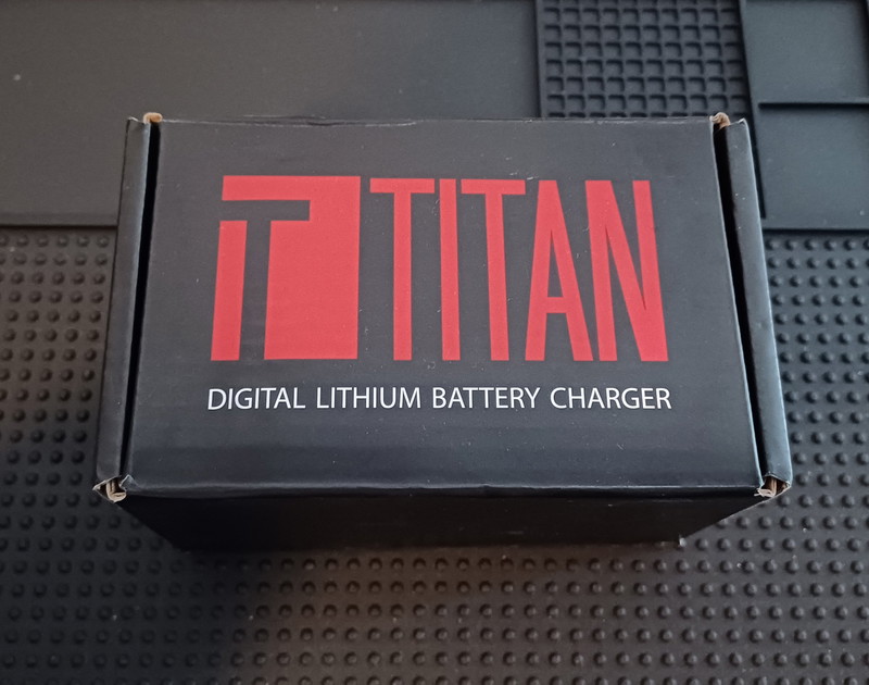 Imagen 1 de Titan Power Digital Charger / Lithium Lader