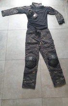 Imagen para broek , vest , pet , kniebeschermers