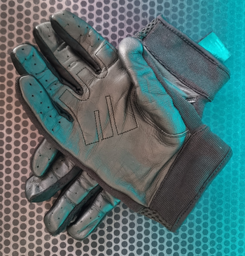 Afbeelding 2 van Invader Gear Shooting Gloves | Black | Maat L