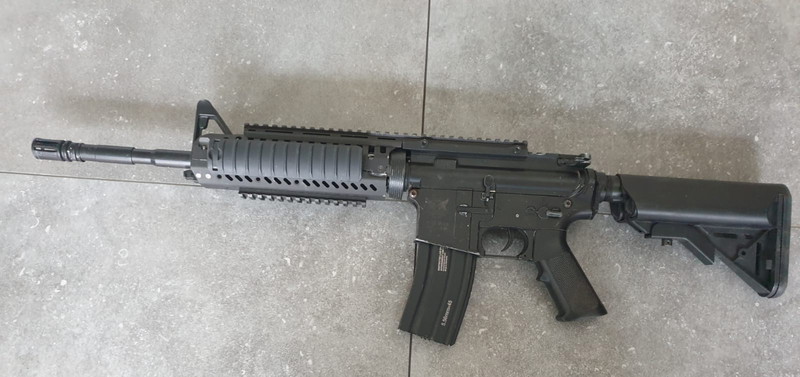 Image 1 pour M4 oldskool met navy seals marks en upgrades