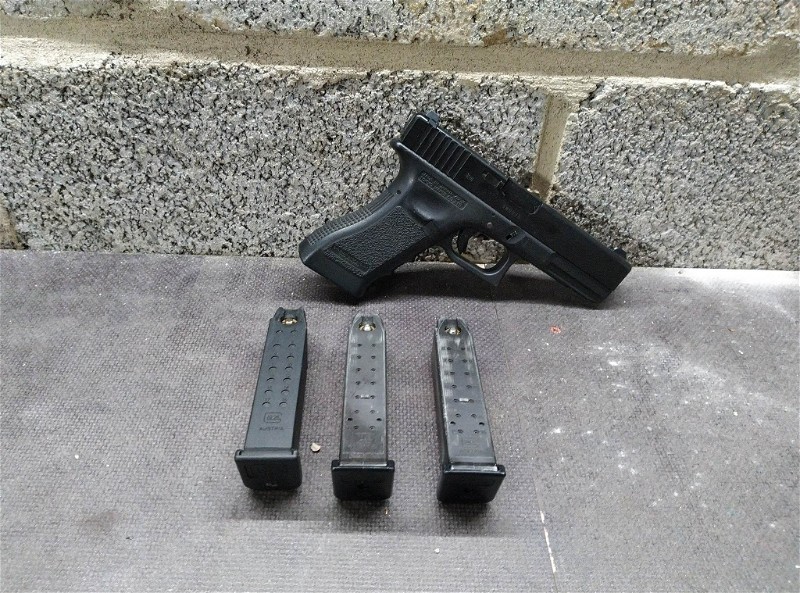 Image 1 for TM Glock 19 Incl. 3 Mags (Green Gas)