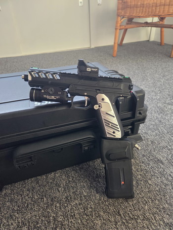 Afbeelding 2 van CQB-set Aap01/Custom m4