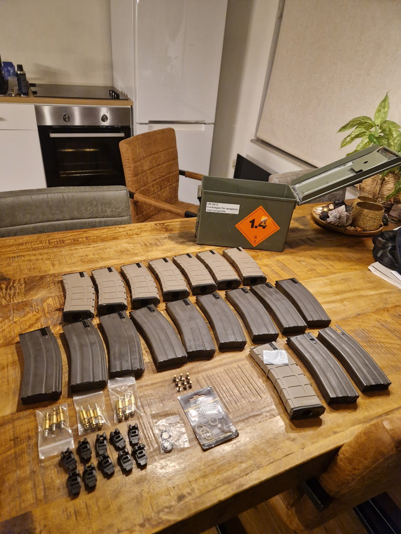 Bild 1 für GHK M4 Mag Pakket (16 Mags)