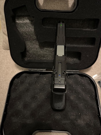 Afbeelding 3 van Army Armament R17 Gladiator (Glock Base) GBB Begadi Special Version (Optic Ready)