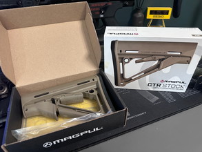 Imagen para Magpul CTR Stock FDE