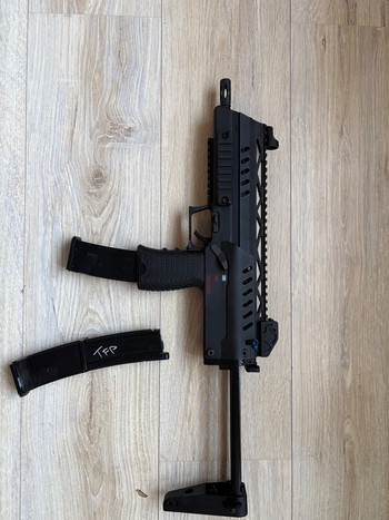 Imagen 2 de WE- Tech MP7 met extra magazijn