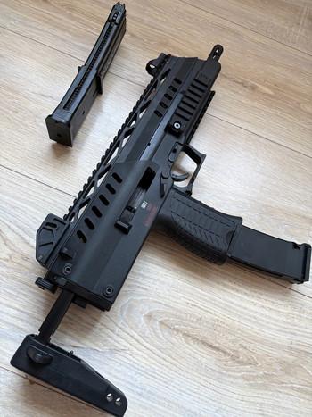 Imagen 5 de WE- Tech MP7 met extra magazijn