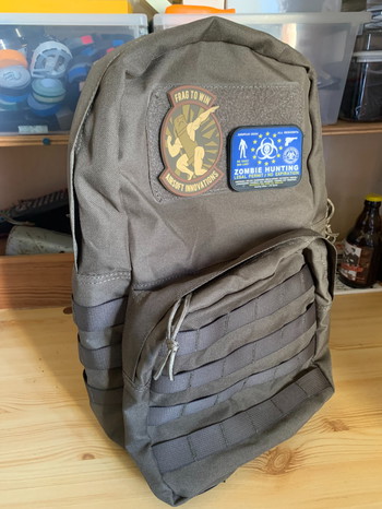 Image 3 for Invader Gear 6094A-RS Plate carrier ranger green met pouches en gezichtsbescherming