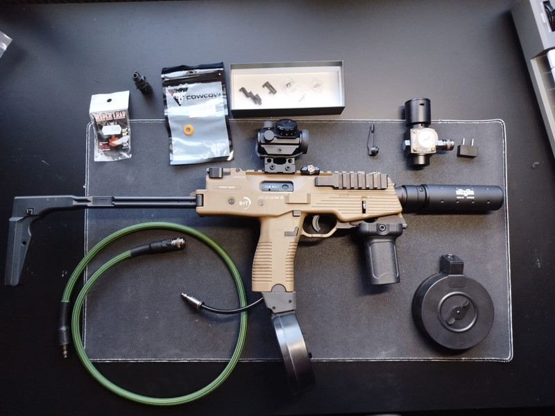 Image 1 for ASG/KWA MP9  Gas/HPA ready  TDC barrel MOD!