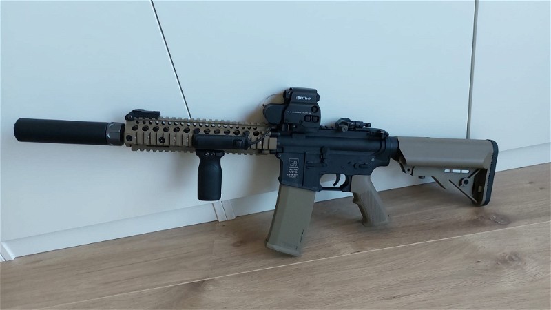Image 1 for Specna Arms Mk18 beginner set