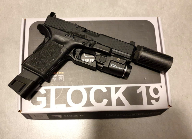 Image 1 pour glock 19 gen 5 mos