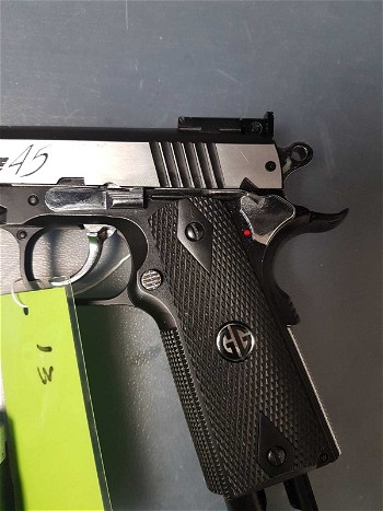 Image 2 pour #13 G&G Xtreme 45 met 5 co2 mags