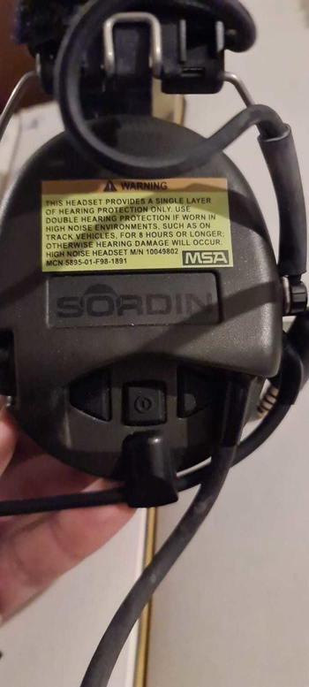 Afbeelding 2 van Nieuw in geopende verpakking MSA Sordin Supreme Pro Military edition met Boom mic en kabel