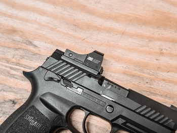 Bild 3 für PROFORCE SIG M18 + SIGAIR Reflex Sight