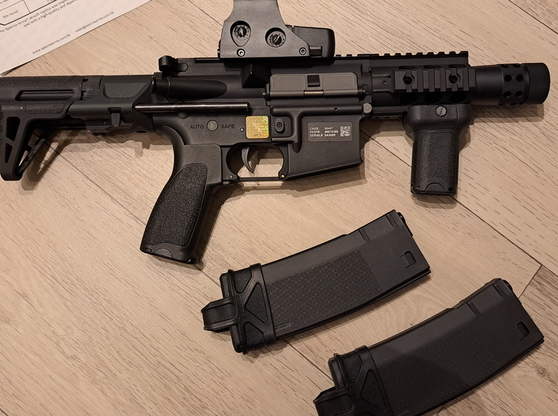 Imagen 1 de RRA SA-E10PDW Edge (gereserveerd)