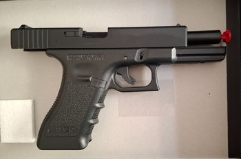 Image 2 pour Tokyo Marui Glock17 mas extras