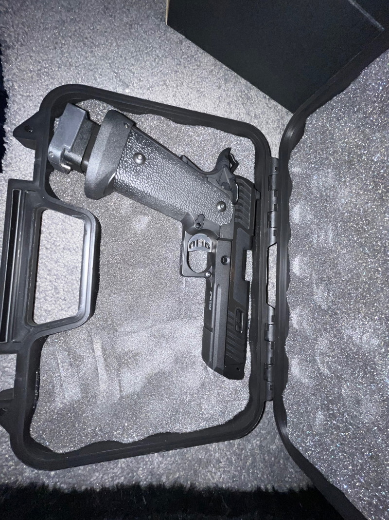 Afbeelding 1 van Dark Viper