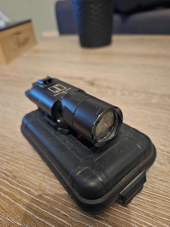 Imagen 2 de Night Evolution X300U Weaponlight Black