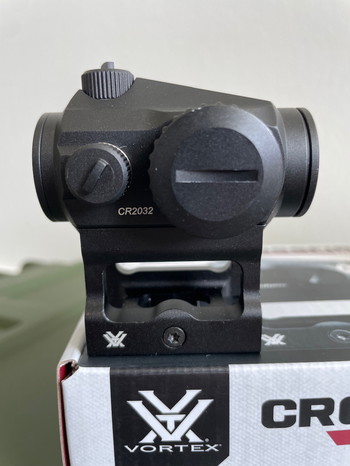 Afbeelding 2 van Vortex Crossfire red dot