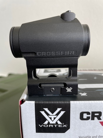 Afbeelding 3 van Vortex Crossfire red dot